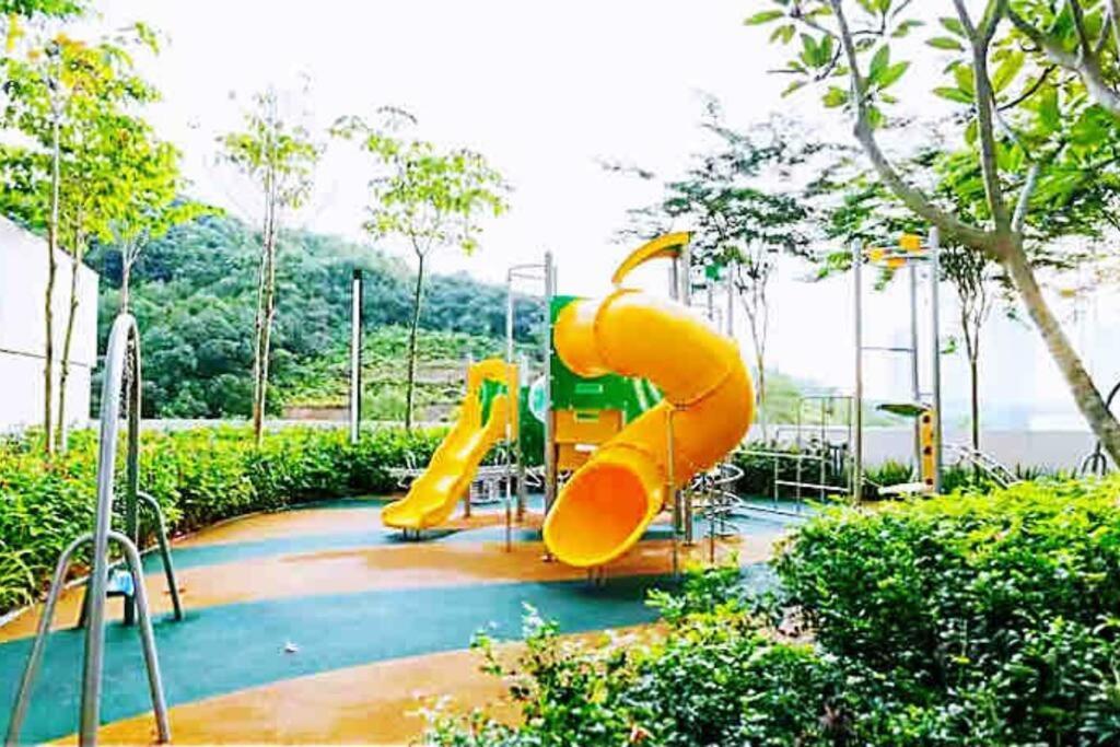 Legoland Jb Aghome Medini 3Room8Pax Bukit Indah Nusajaya  Εξωτερικό φωτογραφία
